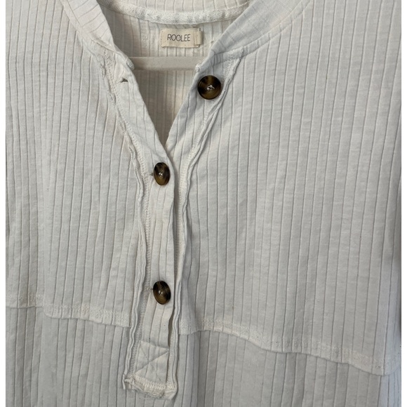 Casual white blouse - Picture 2 of 5